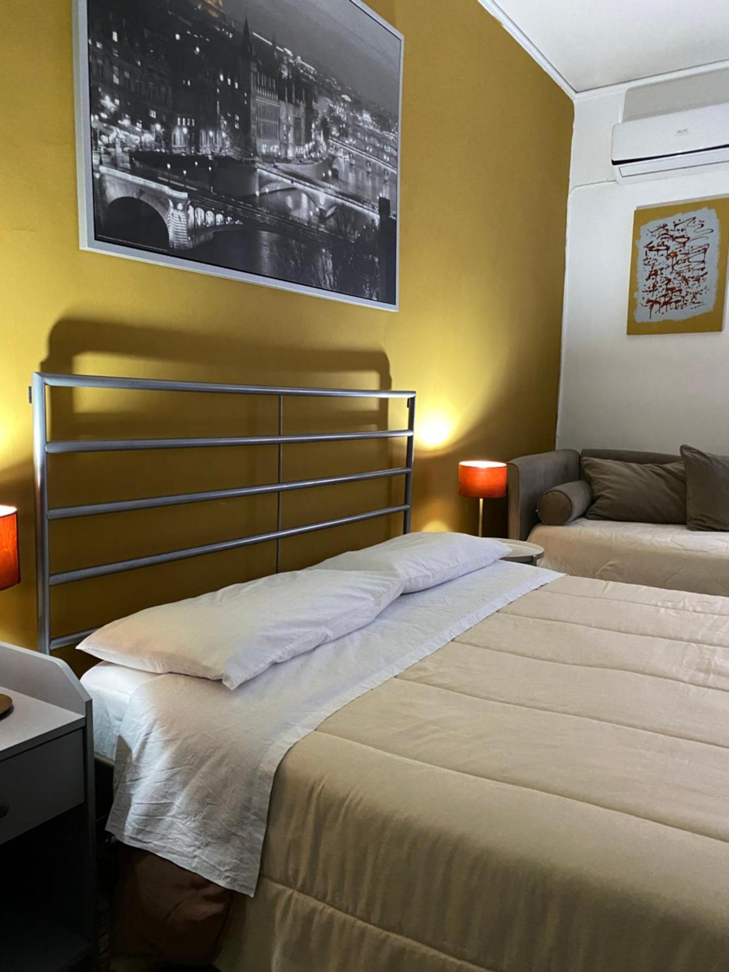 Mario'S House Bed & Breakfast Naples Exterior photo